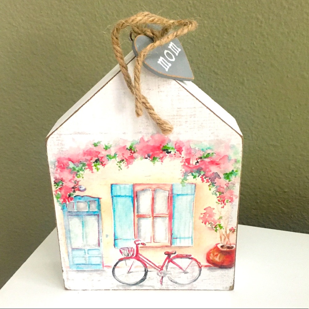 Charming Home Decor with Bicycle Design